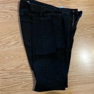 🎉2FOR$10🎉 
Old Navy black jeans